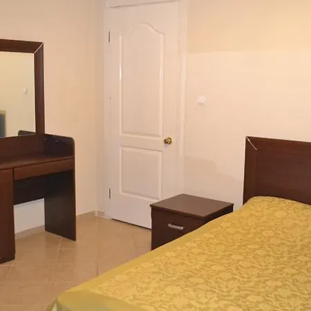Uzun Apart Aparthotel