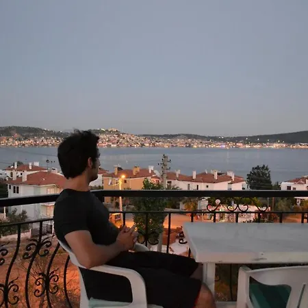 Uzun Apart 2*