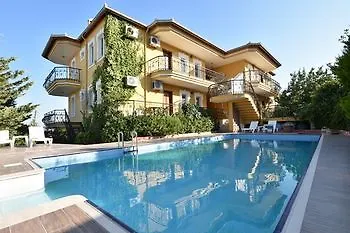 Uzun Apart Aparthotel 2*